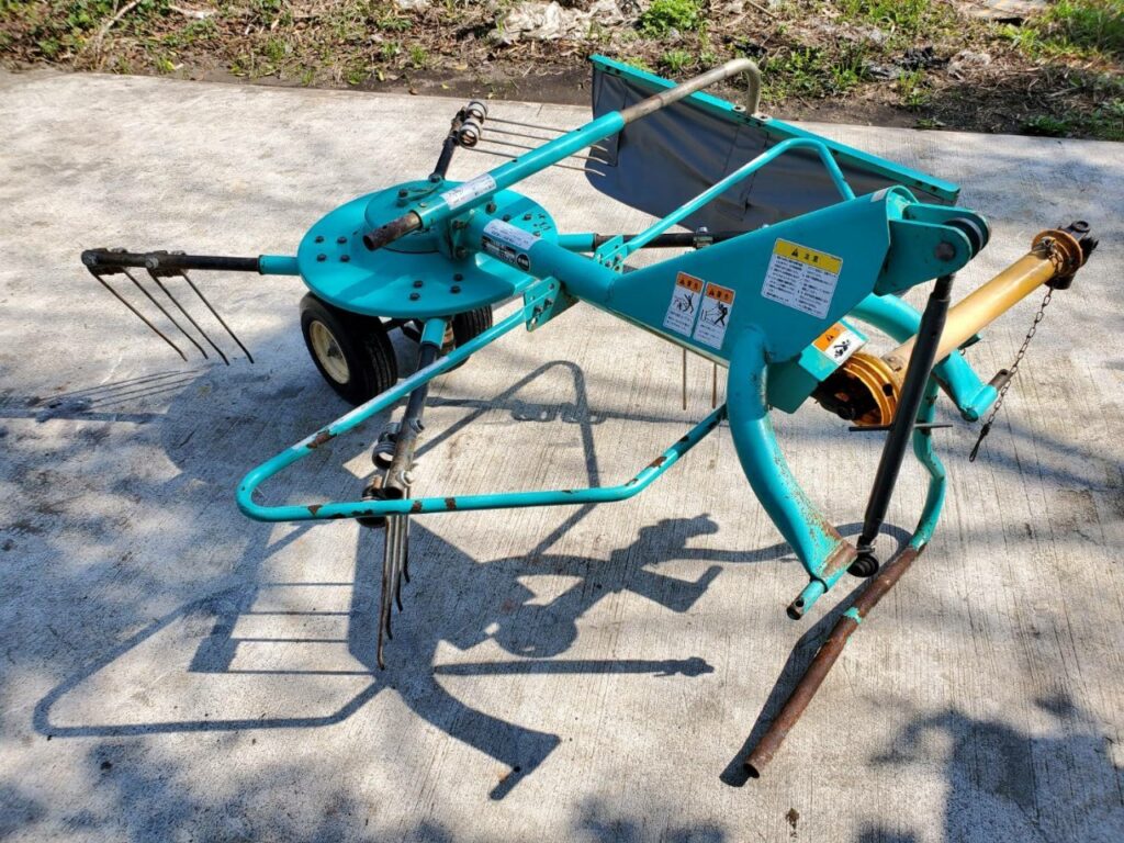 タカキタ ロータリーレーキ TR2150 - 株式会社三郷トレーディング(販売 