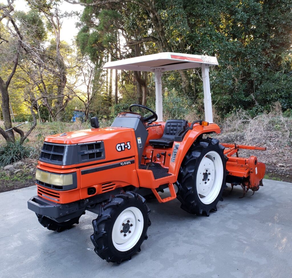 人気No1 福岡県発）トラクター KUBOTA クボタ GT-3 自動水平 21馬力