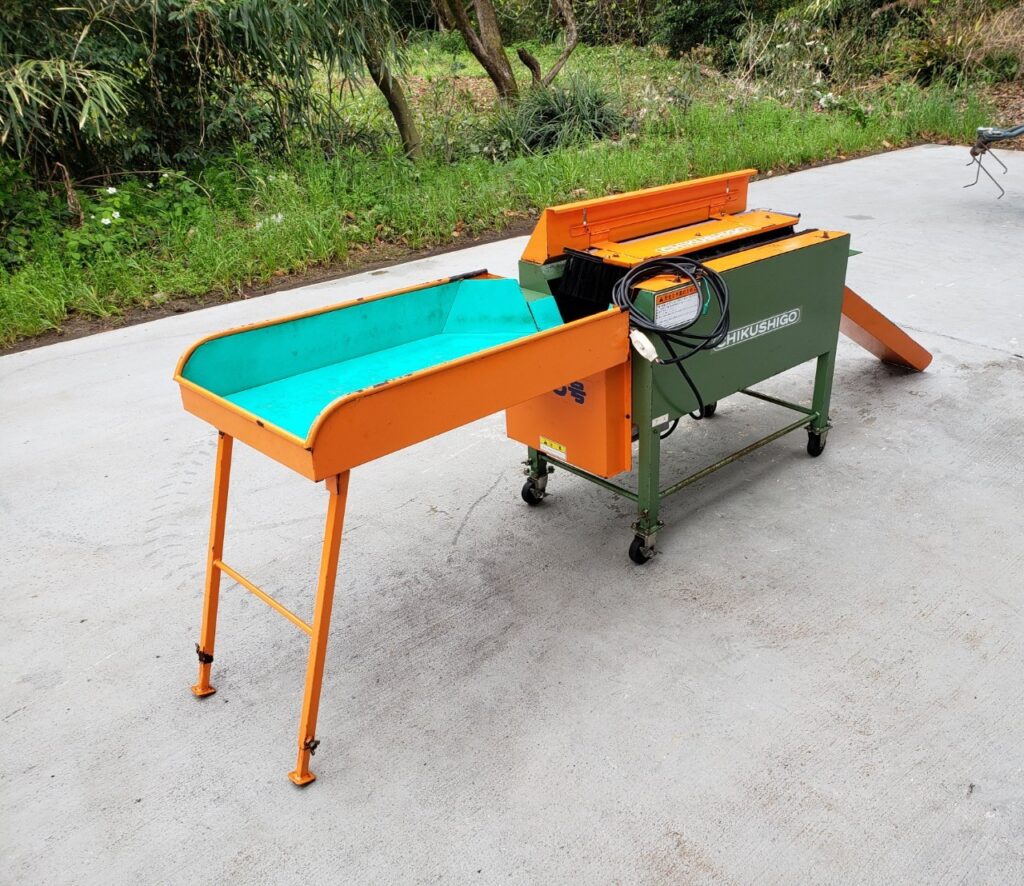 ちくし号 果実・根菜洗浄機 MT-103 - 株式会社三郷トレーディング(販売 