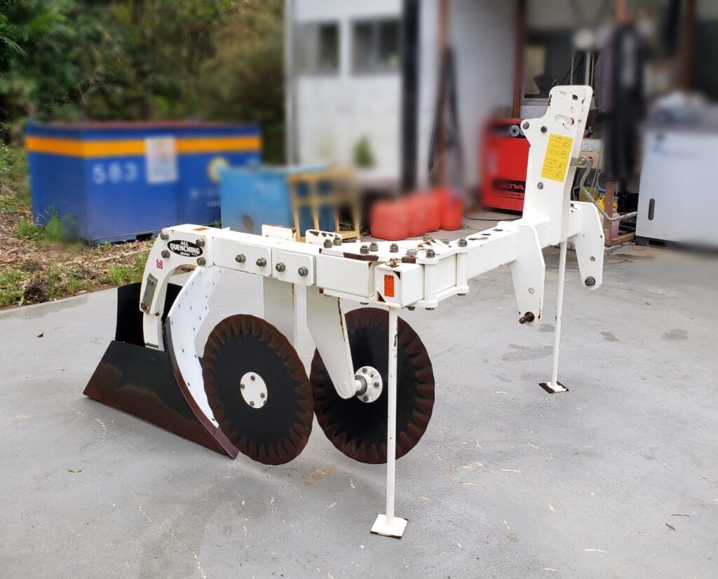 スガノ農機 溝堀機 PD251 - 株式会社三郷トレーディング(販売サイト)