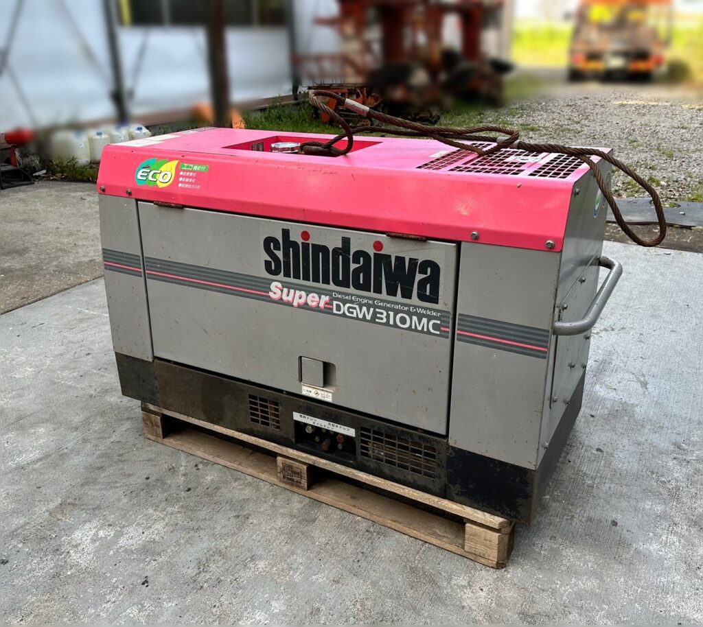 新ダイワ 防音型エンジン発電機兼用溶接機 DGW310MC - 株式会社三郷 