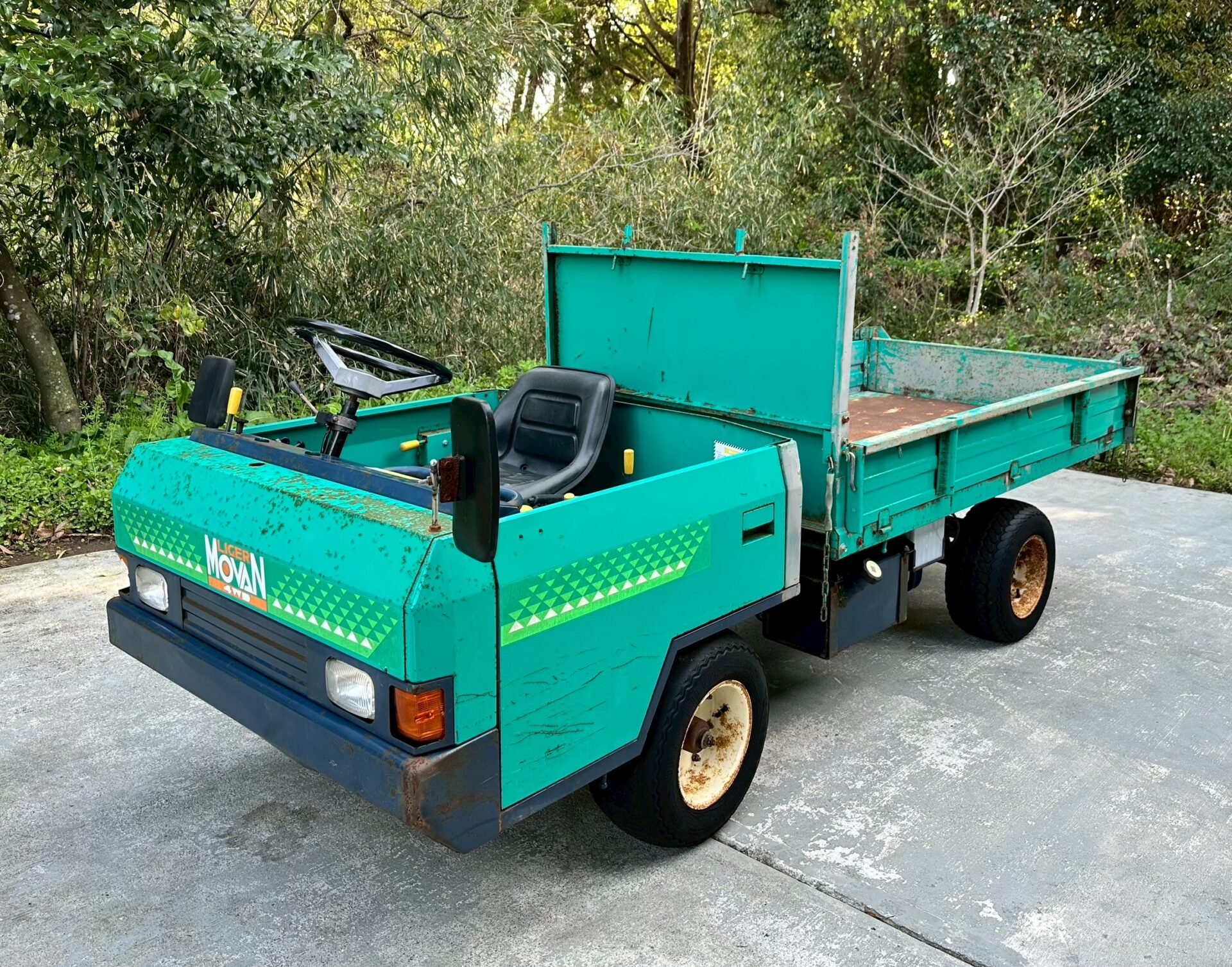筑水キャニコム　運搬車　ELL801