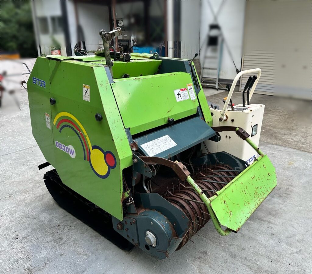 スター 自走ロールベーラー JCR0830MW - 株式会社三郷トレーディング 