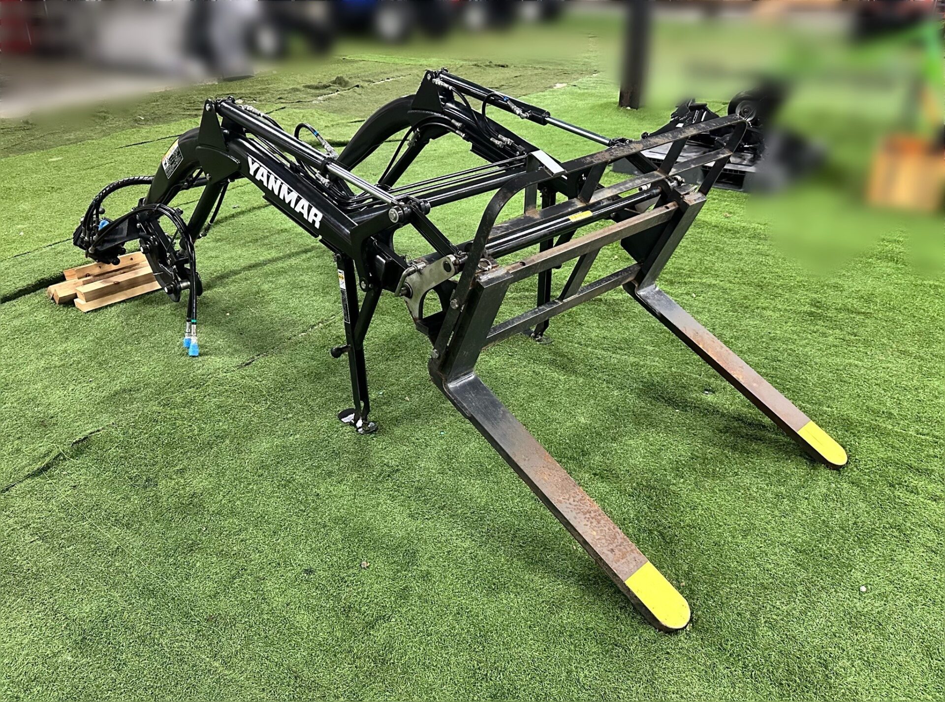 三陽機器 パレットフォーク GPLLF1080 ヤンマー純正アタッチメント フロントローダ―