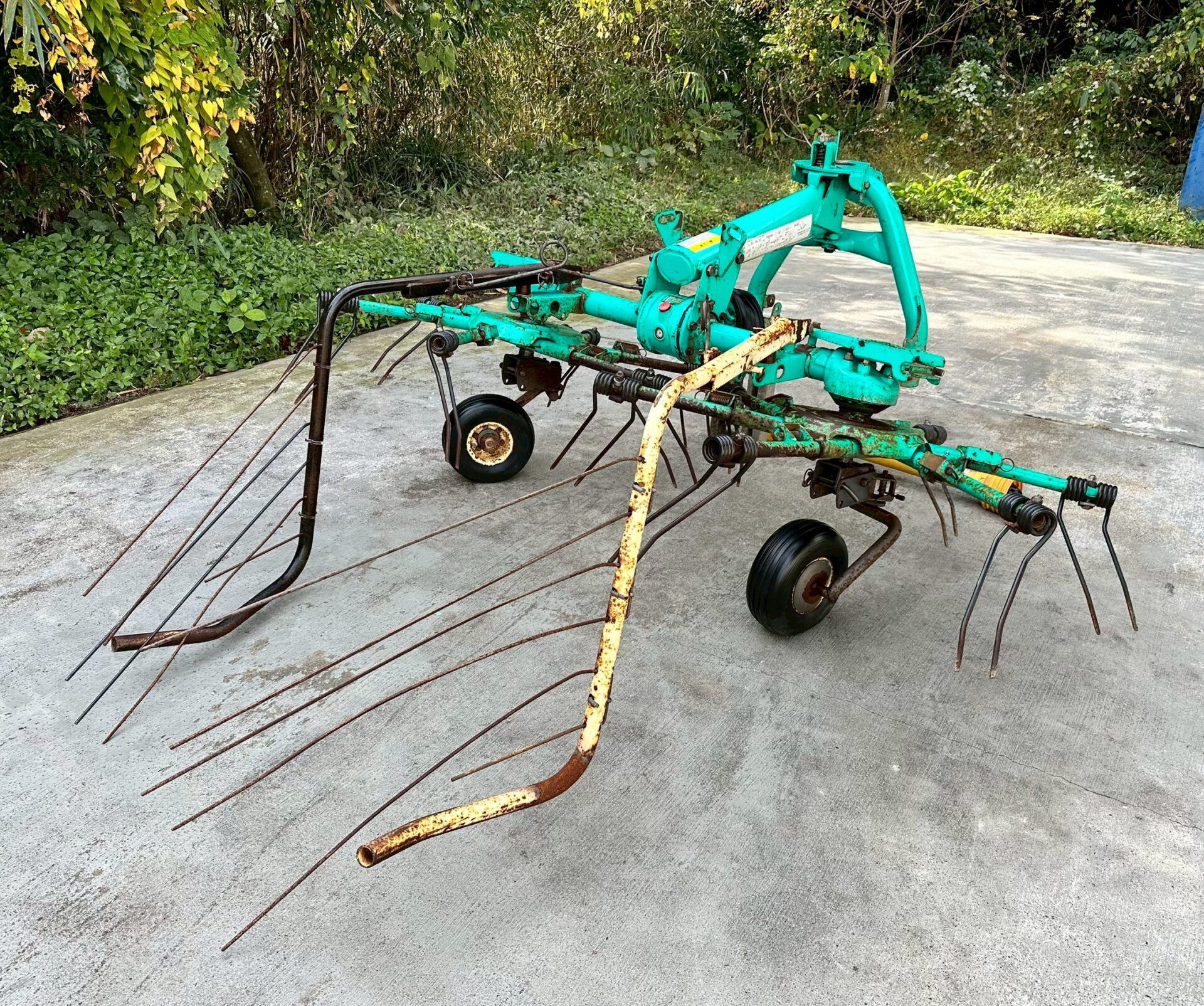 タカキタ ロータリーテッダ RT2600