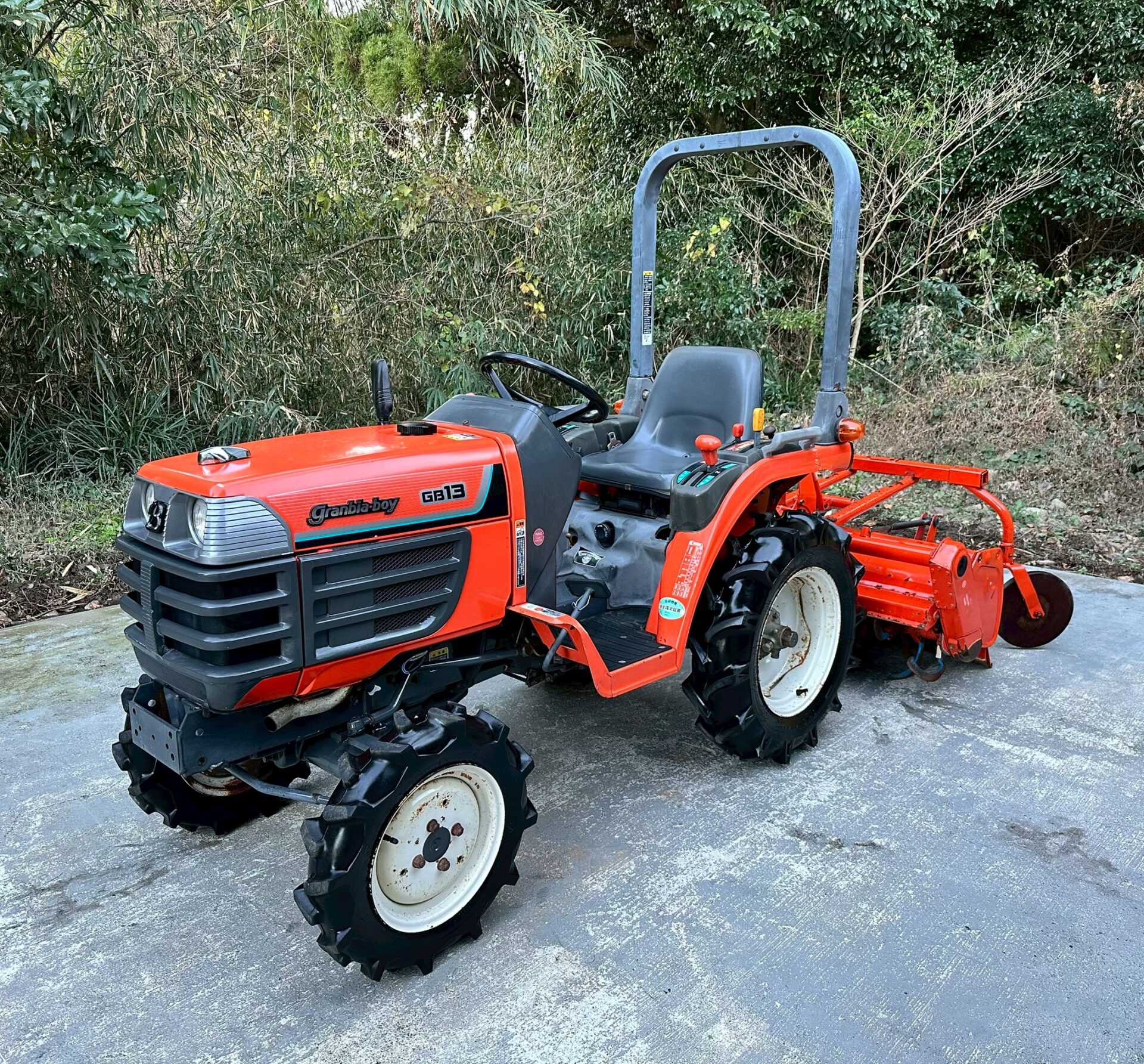 クボタ トラクター GB13