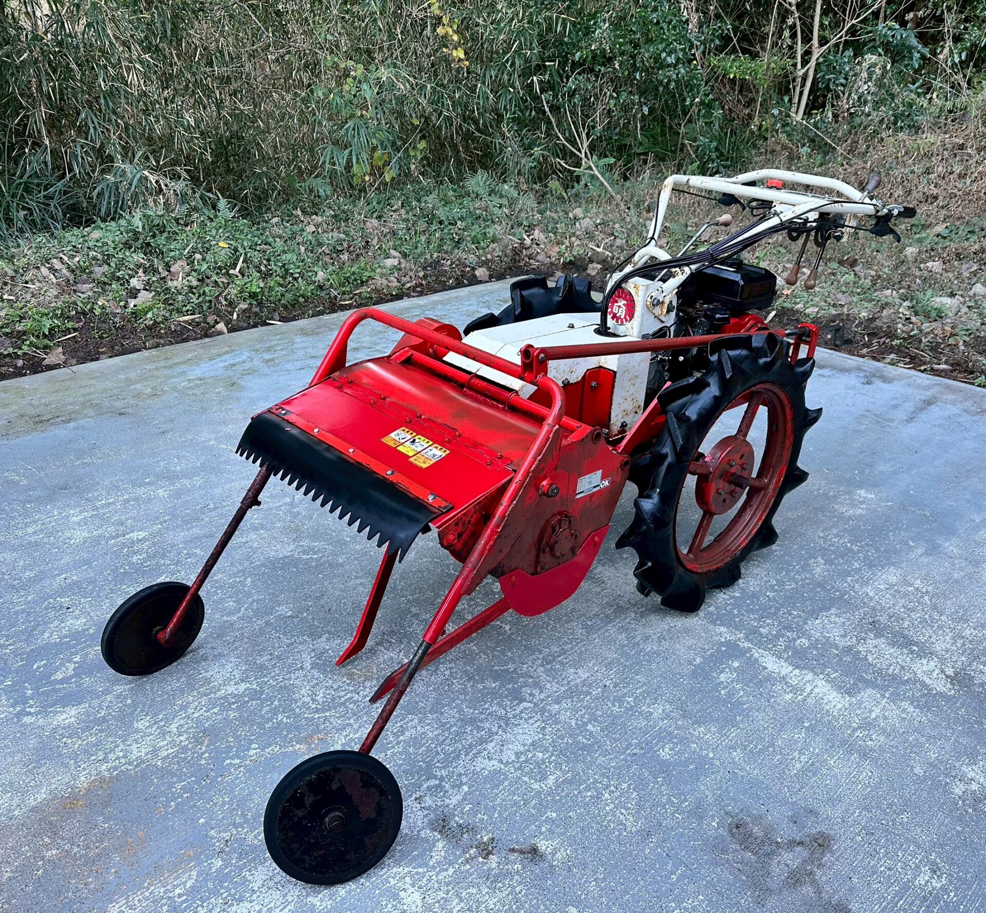 ヤンマー つる切機 FMS60